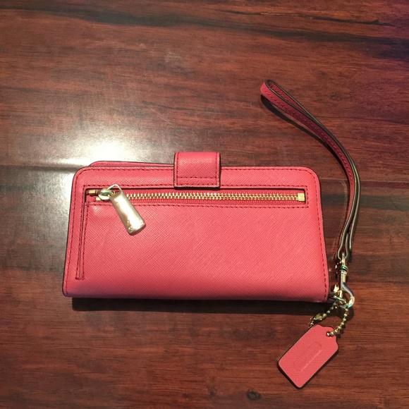 Authentic Coach Wristlet - Picture 2 of 3